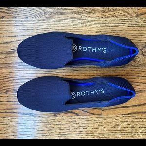 Rothy’s Navy Loafer Size 7. Never worn.